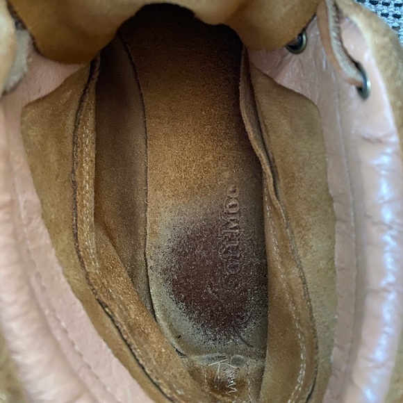 Softmoc Mocassins (size 8) - Picture 5 of 6